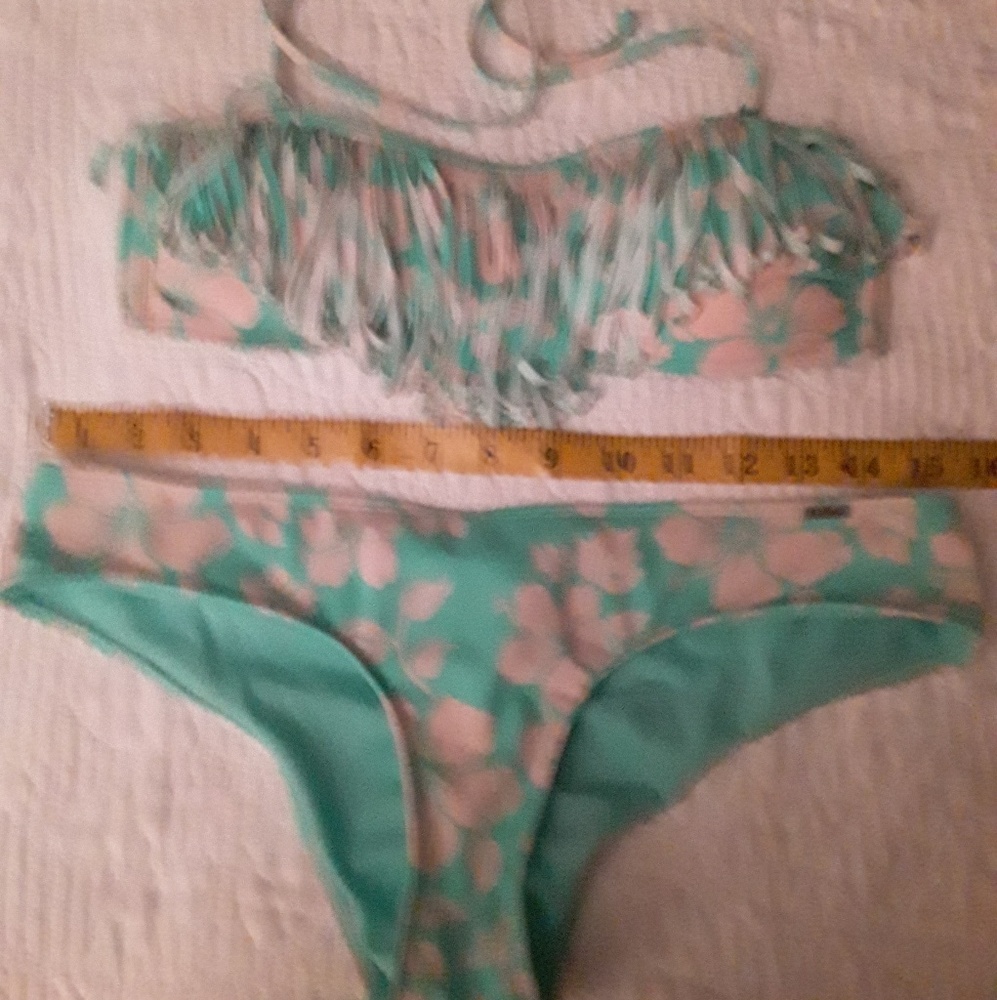 HOLLISTER Fringed Bikini👙